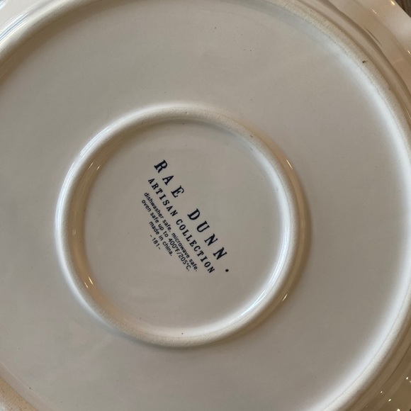 Rae Dunn “PUMPKIN” pie 9” baking dish - Picture 2 of 4